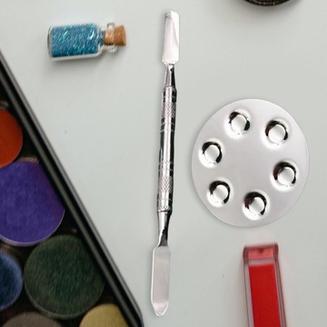 Палитра для смешивания Многофункциональная мини-косметика для смешивания с помощью шпателя для макияжа.