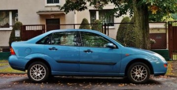 Обтекатели FORD FOCUS MK1 4D 1998-2005 ПЕРЕДНИЕ + ЗАДНИЕ