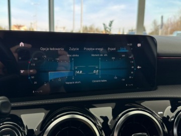 Mercedes Klasa A W177/V177 Hatchback Plug-In 1.3 250e 218KM 2020 Mercedes-Benz A 250 e AMG Line / Plug In / Fotele, zdjęcie 29