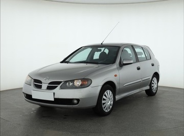 Nissan Almera II Hatchback 1.5 16V 98KM 2004 Nissan Almera 1.5, Klima, zdjęcie 1