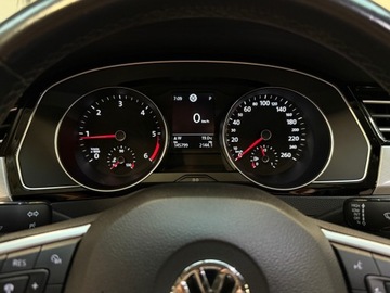 Volkswagen Passat B8 Variant Facelifting 2.0 TDI SCR 150KM 2020 Volkswagen Passat 2.0 TDI 150KM DSG, Salon Polska,, zdjęcie 26