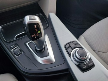 BMW Seria 3 F30-F31-F34 Limuzyna Facelifting 1.5 318i 136KM 2016 BMW 318 oryginał lakier + automat + serwis, zdjęcie 15