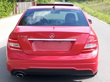 Mercedes Klasa C W204 2012 Automat Alu 1.8 Pakiet AMG, zdjęcie 25