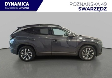 Hyundai Tucson IV SUV 1.6 T-GDI 48V 180KM 2022 Hyundai Tucson VAT 23 Executive 1.6T-GDI 48V 180KM DCT 4x4 2022 r., salon, zdjęcie 7