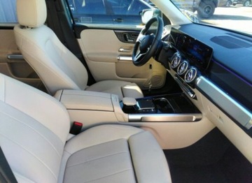 Mercedes GLB 2021 Mercedes-Benz GLB 2021, 2.0L, 4x4, porysowany lakier 2.0 Benzyna 221KM, zdjęcie 5