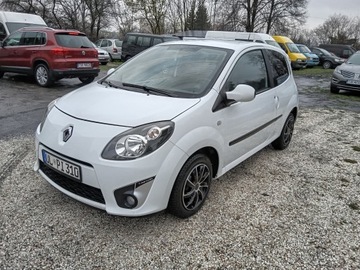 Renault Twingo II Hatchback 3d 1.2 16v 75KM 2009