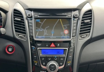 Hyundai i30 II Hatchback 5d Facelifting 1.6 GDI 186KM 2016 Hyundai i30 1,6Turbo 186KM Climatronic Kamera Led Navi Bezwypadkowy SERWIS, zdjęcie 18