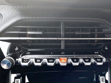 Peugeot 2008 II 2025 Od ręki - Allure e-DCS 1.2 mHEV 145KM / Pakiet Navigation i Access, zdjęcie 9