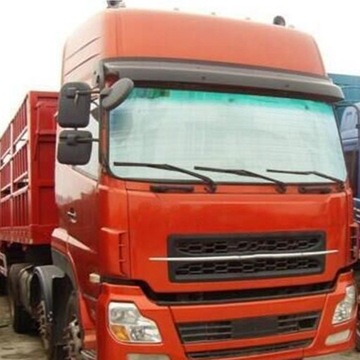Солнцезащитная шторка на лобовое стекло автомобиля