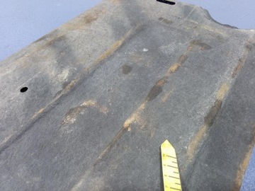 HYUNDAI I30 III ПЛАСТИКОВАЯ КРЫШКА ШАССИ ЛЕВАЯ ПАНЕЛЬ 84135-G4100