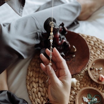 Металлический брелок в виде спартанского шлема своими руками