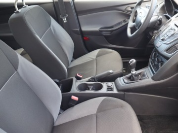Ford Focus III Hatchback 5d 1.6 Duratorq TDCi DPF 95KM 2013 Ford Focus 1.6 TDCi, Salon Polska, Klima, zdjęcie 8