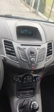 Ford Fiesta VII Hatchback 3d Facelifting 1.25 82KM 2014 Ford Fiesta 1.25 benz ,nowy rozrzad ,po lifcie 1.2 Benzyna 82KM, zdjęcie 14