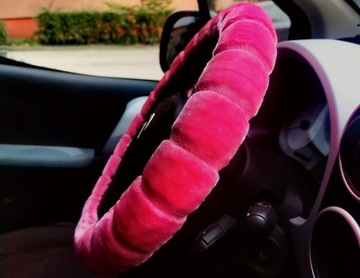 Чехол на руль с мехом Teddy Bear Fur Pink 37-39 см.