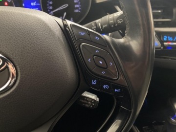 Toyota C-HR I Crossover 1.8 Hybrid 122KM 2019 Toyota C-HR 1.8 Hybrid Selection Toyota C-HR 1.8 S, zdjęcie 13