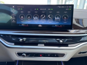 BMW X7 SUV 3.0 40d 340KM 2022 BMW X7 40d M sport PRO, Salon Polska,dociągi, head, zdjęcie 33