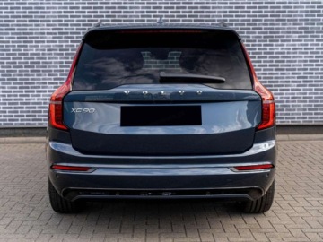 Volvo XC90 II 2026 2.0 B5 AWD Ultra Dark 7os (250 KM) System audio Bowers &amp; Wilkins, zdjęcie 3