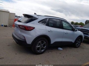 Ford Escape III 2025 Ford Escape St-Line Select 2025 2.0 Benzyna 250KM, zdjęcie 5
