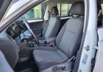 Volkswagen Tiguan II SUV 1.5 TSI EVO 150KM 2020 Volkswagen Tiguan Tiguan 1.5 TSI EVO FV23 Salon PL Kamera Czujniki, zdjęcie 5
