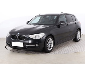 BMW Seria 1 F20-F21 Hatchback 5d 116i 136KM 2014 BMW 1 116i, Xenon, Bi-Xenon, Klima, Klimatronic, zdjęcie 1