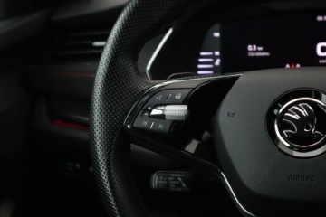 Skoda Octavia IV RS Liftback 2.0 TSI 245KM 2022 Skoda Octavia RS 2.0 TSI, Salon Polska, zdjęcie 17