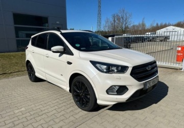 Ford Kuga II SUV Facelifting 2.0 TDCi 180KM 2017 Ford Kuga 2.0 TDCI 180 KM 4x4 automat ST-Line pakiety 2.0 Diesel 180KM, zdjęcie 3