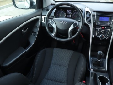 Hyundai i30 II Wagon 1.4 CRDi 90KM 2013 Hyundai i30 1.4 CRDi, Salon Polska, Klima, zdjęcie 6