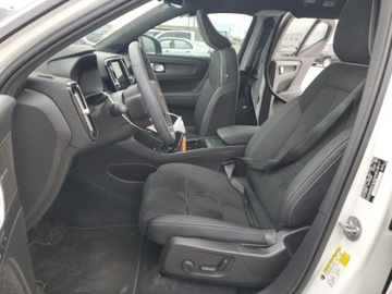 Volvo XC40 2023 Volvo XC 40 Recharge Ultimate, 2023r., 4x4 Elektryczny 402KM, zdjęcie 7