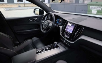 Volvo XC60 II 2021 Volvo XC 60 Volvo XC 60 T6 AWD Recharge Geartronic RDesign 2.0 253KM, zdjęcie 24
