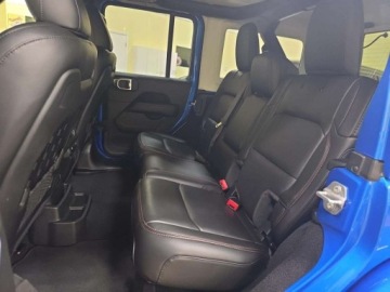 Jeep Wrangler IV 2021 Jeep Wrangler Unlimited Rubicon 392 Convertible 2021 6.4 Benzyna 470KM, zdjęcie 12