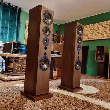 Kolumny REVOX MK VI