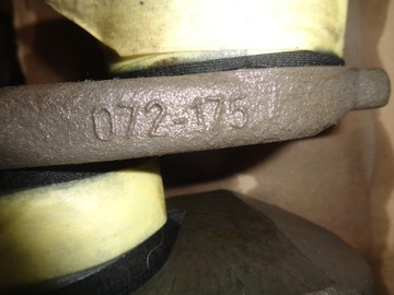 Коленчатый вал двигателя PERKINS PKXL04. Детали 4RG1