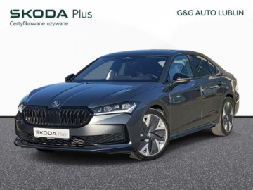 Skoda Superb IV Liftback 2.0 TDI 193KM 2025 Skoda Superb Sportline 2,0 TDI 142 kW 7-biegowa DSG 4x4 Canton Graphite DC