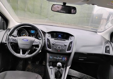 Ford Focus III Sedan Facelifting 1.6 Ti-VCT 105KM 2017 Ford Focus 2017r, 1.6LPG, Uszkodzony tyl. Jezdzi. VAT 23 1.6 BenzynaLPG, zdjęcie 5