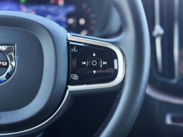 Volvo XC60 II 2023 Volvo XC 60 B4 D AWD Plus Dark | Serwis ASO | Salo, zdjęcie 9