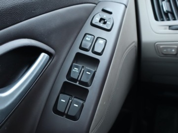 Hyundai ix35 SUV Facelifting 2.0 CRDi 184KM 2015 Hyundai ix35 2.0 CRDi, Salon Polska, Serwis ASO, zdjęcie 15