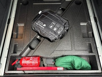 Peugeot 308 II 2014 Peugeot 308 SW 1.6 HDI 120 KM Skóry Panorama Hak, zdjęcie 29