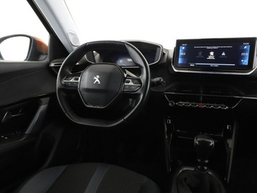 Peugeot 2008 II SUV 1.2 PureTech 100KM 2020 Peugeot 2008 Kamera, Aut.klima, Navi, Bluetooth, zdjęcie 15