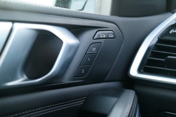 BMW X6 G06 SUV 3.0 40d 340KM 2020 BMW X6 BMW X6 xDrive40d M Sport Adaptacyjne Zawies, zdjęcie 20