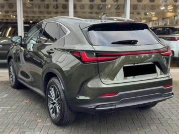 Lexus NX II SUV Facelifting 2.5 350h 200KM 2026 Szybki odbiór - 350h Prestige 2.5 Hybrid AWD 200KM | Podgrzewane fotele!, zdjęcie 3