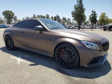 Mercedes Klasa C W205 2017 Mercedes-Benz Klasa C 63 AMG-S 2017 4.0l 4.0 Benzyna 503KM, zdjęcie 4