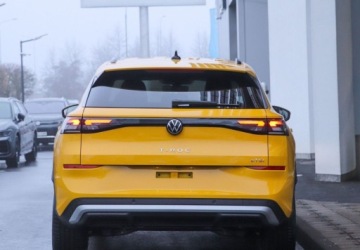 Volkswagen T-Roc I SUV Facelifting 1.5 TSI ACT 150KM 2025 Volkswagen T-Roc LIFE, Pakiet Zimowy, zolty, dostepny od reki 1.5, zdjęcie 3