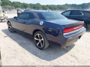 Dodge Challenger III 2013 Dodge Challenger 2013 Dodge Challenger 2dr Cpe RT Classic 5.7 Benzyna, zdjęcie 5