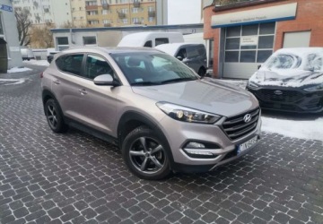 Hyundai Tucson III SUV 1.6 GDI 132KM 2016 Hyundai Tucson Hyundai Tucson 1.6 GDI BlueDrive Comfort 2WD 1.6 Benzyna