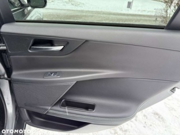 Jaguar XE Sedan 2.0 i4 180KM 2018 Jaguar XE Jaguar XE 2.0 D R-Sport 2.0 Diesel 180KM, zdjęcie 38
