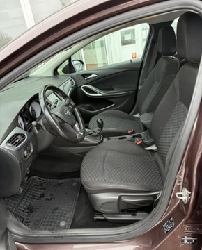 Opel Astra K Hatchback 5d 1.4 Turbo 125KM 2019 Opel Astra Enjoy 1.4 125KM MT6- niski przebieg 1.4 Benzyna 125KM, zdjęcie 8