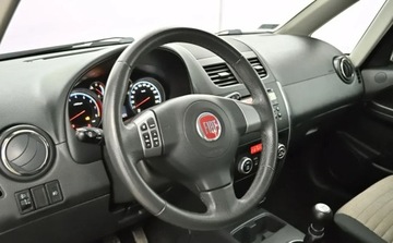 Fiat Sedici 1.6 16v 120KM 2011 Fiat Sedici SalonPL Bezwypadkowy Gwarancja 4x4..., zdjęcie 2