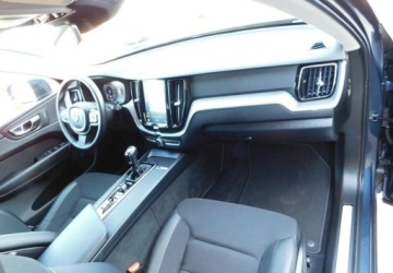 Volvo XC60 II Crossover D3 150KM 2020 Volvo XC 60 z Gwarancja 2.0 Diesel 150KM, zdjęcie 6