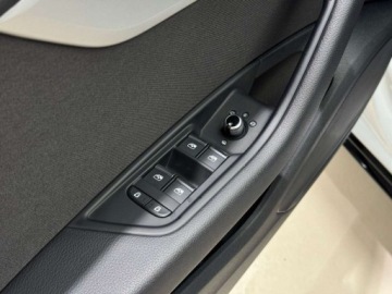 Audi A4 B9 Limousine Facelifting 2.0 35 TFSI 150KM 2023 Audi A4 Limousine 35 TFSI S Line 1 wlasciciel Salon Polska FV 23 gw d, zdjęcie 18