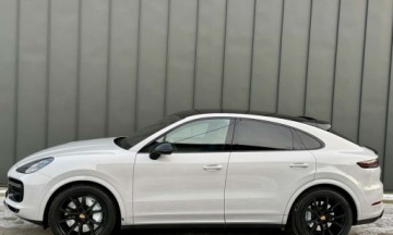 Porsche Cayenne III SUV Turbo 4.0 550KM 2019 Porsche Cayenne Porsche Cayenne 4.0 Benzyna 550KM, zdjęcie 21